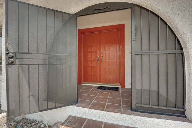 6320 Peppermill Drive, Las Vegas, NV 89146