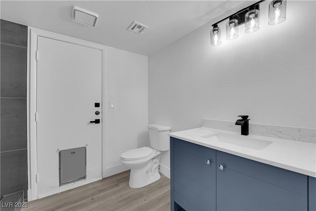 6320 Peppermill Drive, Las Vegas, NV 89146