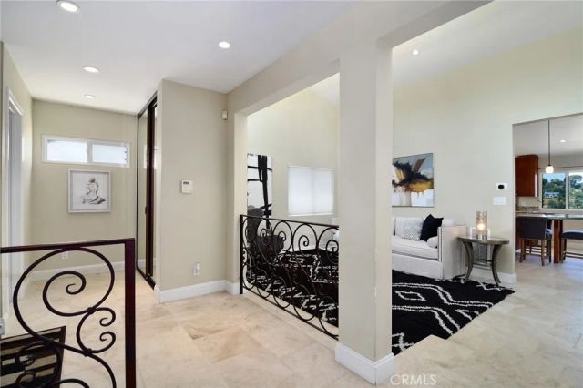 5247 Calatrana, Woodland Hills, CA 91364