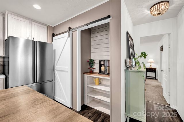 126 Tradewinds Court, Mooresville, NC 28115