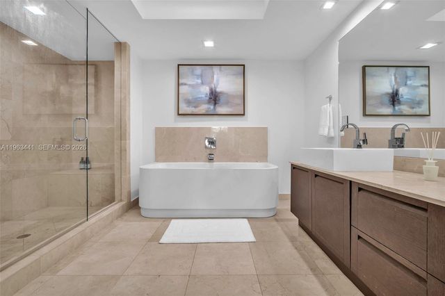 200 Sunny Isles Boulevard TH205, Sunny Isles Beach, FL 33160