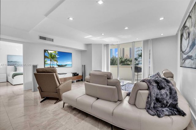200 Sunny Isles Boulevard TH205, Sunny Isles Beach, FL 33160