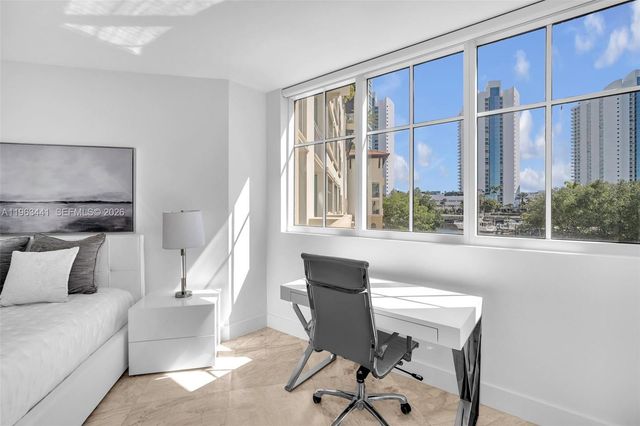 200 Sunny Isles Boulevard TH205, Sunny Isles Beach, FL 33160