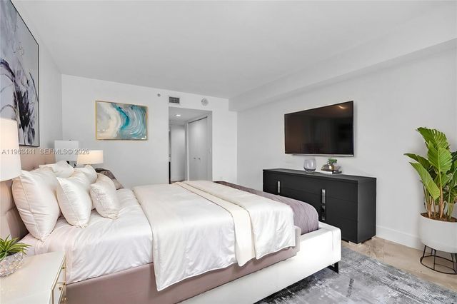 200 Sunny Isles Boulevard TH205, Sunny Isles Beach, FL 33160