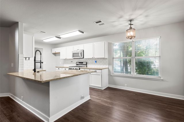 1600 Gretchen DR, Cedar Park, TX 78613