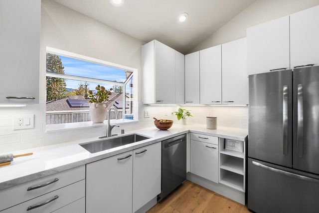 17981 Rose Court, Monte Sereno, CA 95030