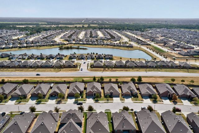 11129 Pond View Court, Providence Village, TX 76227