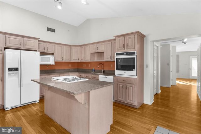 464 E WALNUT STREET, Kutztown, PA 19530