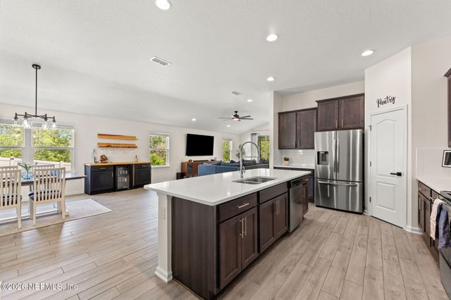 66132 EDGEWATER Drive, Yulee, FL 32097