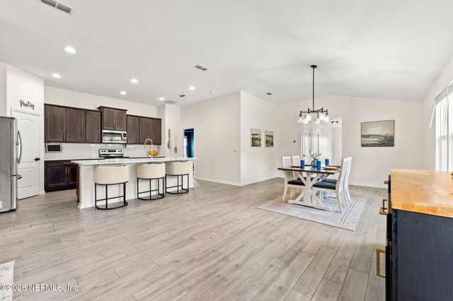 66132 EDGEWATER Drive, Yulee, FL 32097