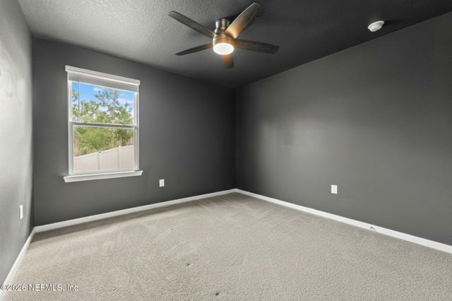 66132 EDGEWATER Drive, Yulee, FL 32097
