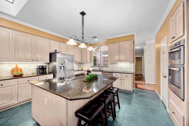 13818 Senca Park Dirve Drive, Houston, TX 77077