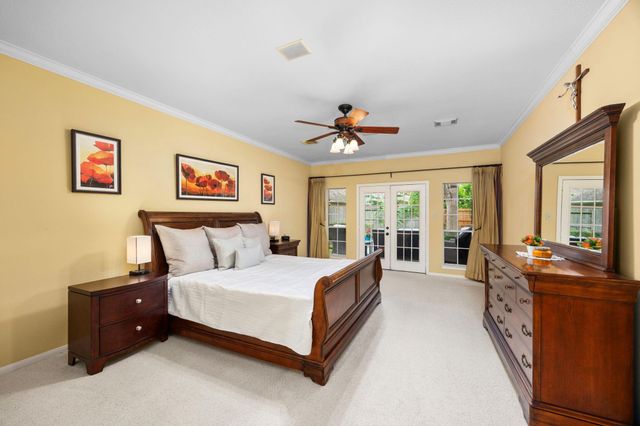 13818 Senca Park Dirve Drive, Houston, TX 77077