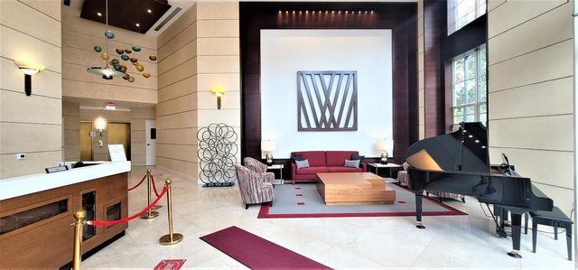 410 Evernia Street 827, West Palm Beach, FL 33401