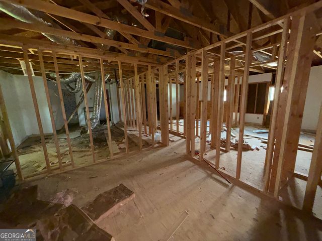 523 E Solomon Street, Griffin, GA 30223