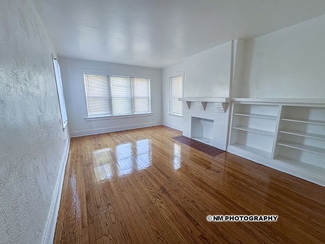 7741 S Yates Boulevard 2, Chicago, IL 60649