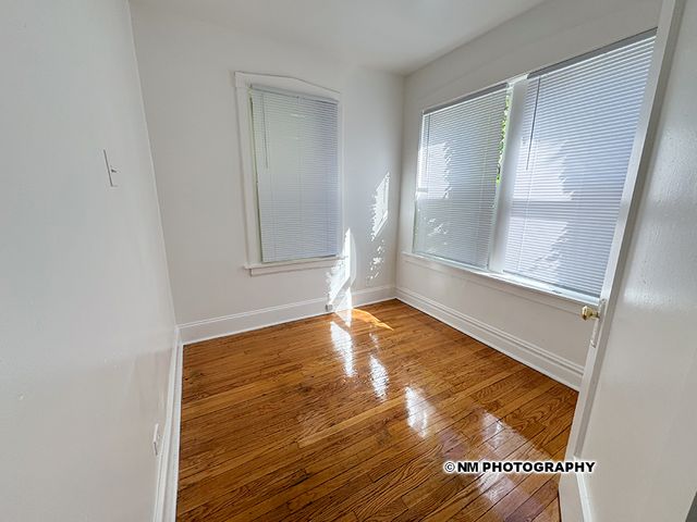 7741 S Yates Boulevard 2, Chicago, IL 60649