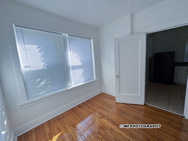 7741 S Yates Boulevard 2, Chicago, IL 60649