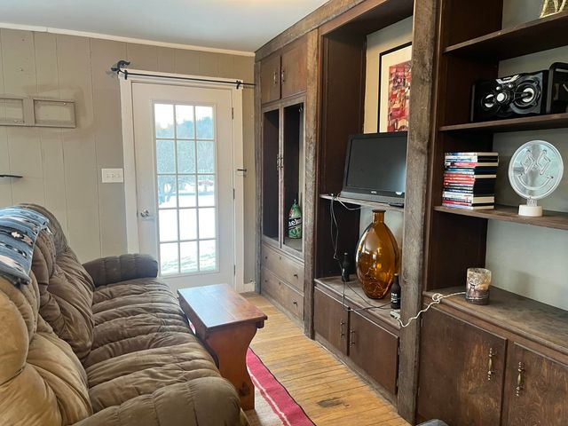 135 Overlook Drive, Londonderry, VT 05148