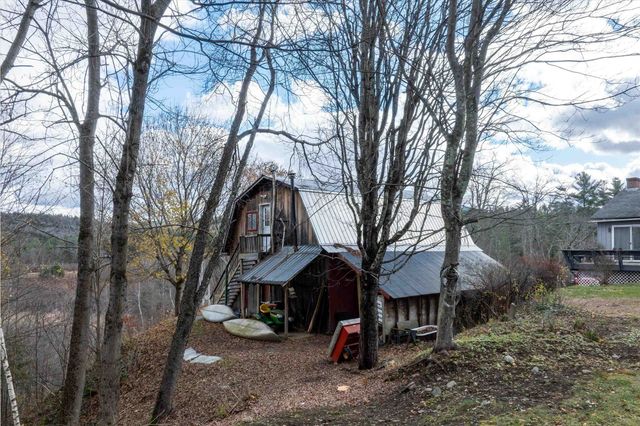 135 Overlook Drive, Londonderry, VT 05148