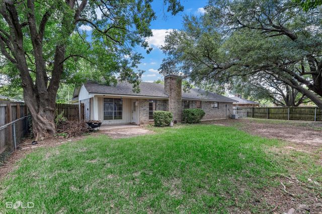 105 Lancashire Drive, Bossier City, LA 71111