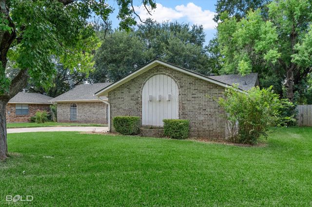 105 Lancashire Drive, Bossier City, LA 71111