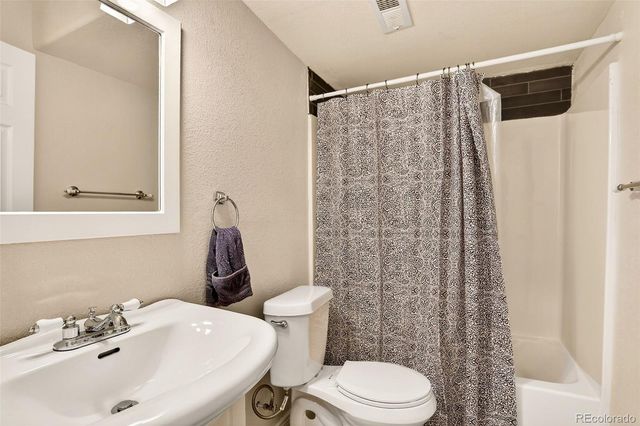 3853 Charterwood Drive, Highlands Ranch, CO 80126