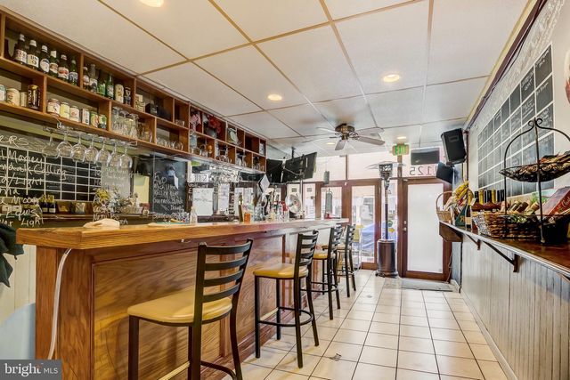 1125 S CHARLES ST, Baltimore, MD 21230