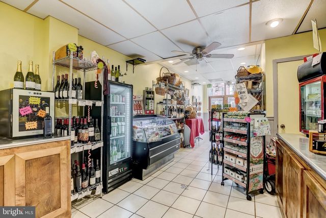 1125 S CHARLES ST, Baltimore, MD 21230