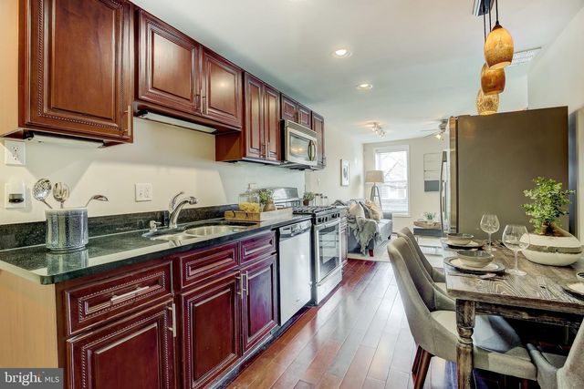 1125 S CHARLES ST, Baltimore, MD 21230