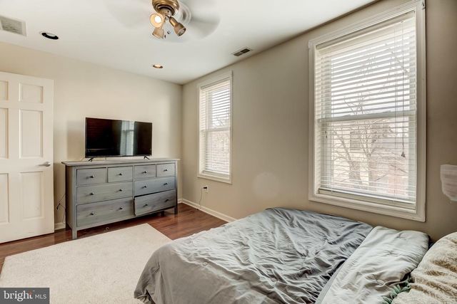 1125 S CHARLES ST, Baltimore, MD 21230