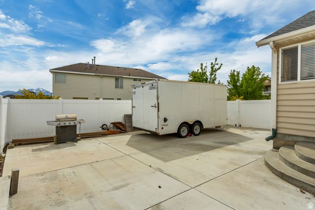 5464 W MAYFLOWER ST, West Jordan, UT 84081