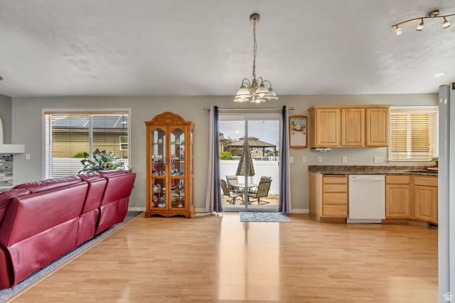 5464 W MAYFLOWER ST, West Jordan, UT 84081