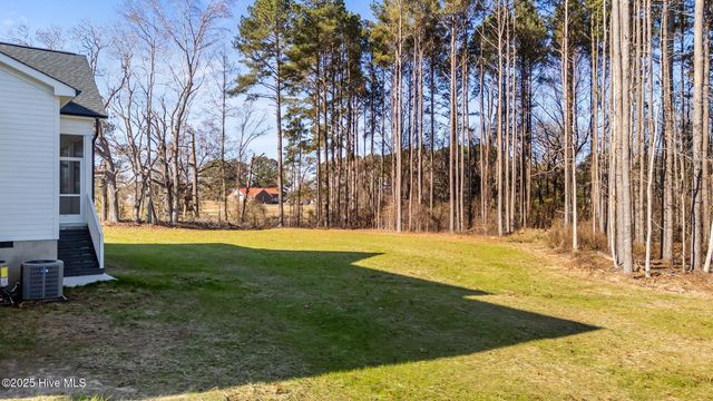 2590 Lassiter Road, Four Oaks, NC 27524