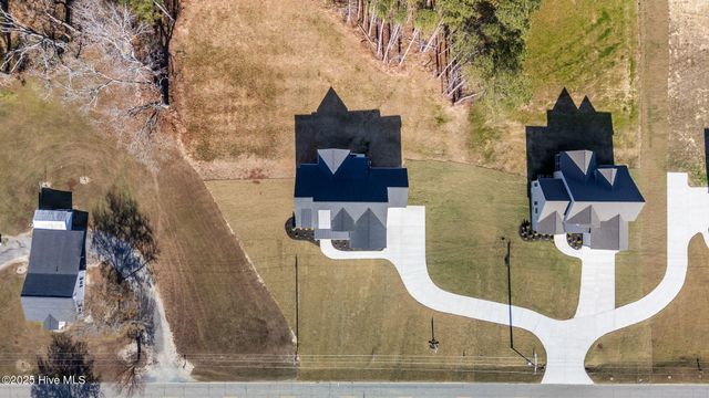 2590 Lassiter Road, Four Oaks, NC 27524