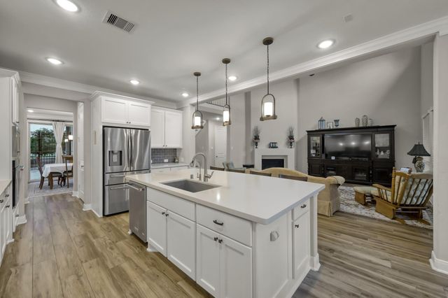 10402 Lake Palmetto Drive, Conroe, TX 77385
