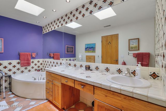 2342 Balderrain Lane, Tubac, AZ 85646