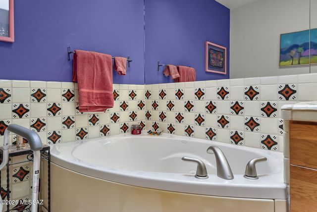 2342 Balderrain Lane, Tubac, AZ 85646