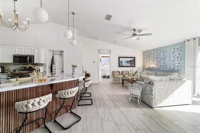 2 JUNIPER TERRACE, Ocala, FL 34480