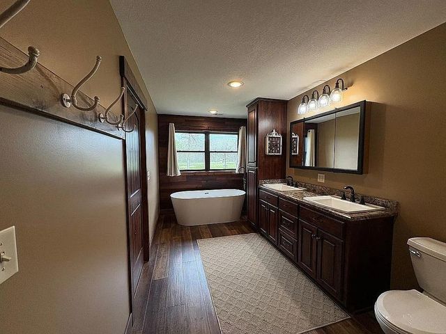 31336 & 31338 Rasmussen Road, Pequot Lakes, MN 56472