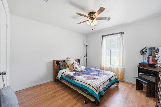 39 Wood Lodge Drive, Huntsville, TX 77320