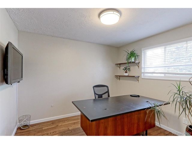 6552 Owens Ct, Arvada, CO 80004