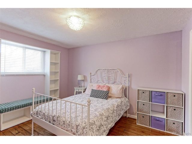 6552 Owens Ct, Arvada, CO 80004