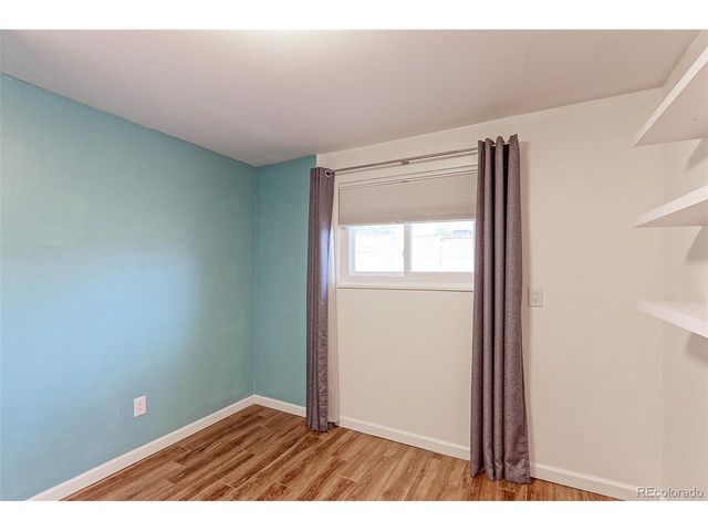 6552 Owens Ct, Arvada, CO 80004