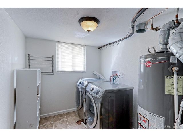 6552 Owens Ct, Arvada, CO 80004