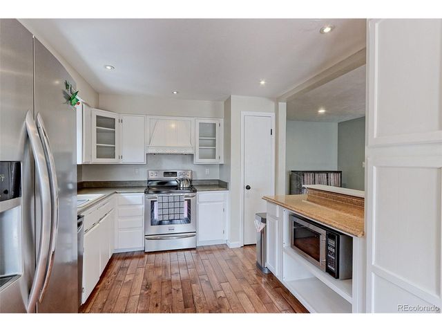 6552 Owens Ct, Arvada, CO 80004