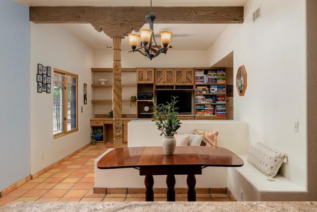 16761 Artesian Breeze Way, San Diego, CA 92127