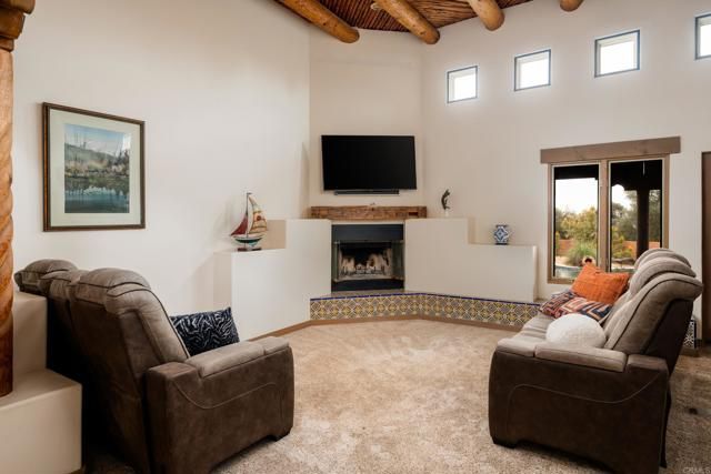 16761 Artesian Breeze Way, San Diego, CA 92127