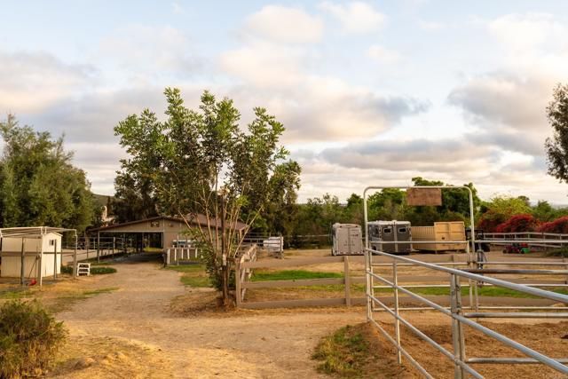 16761 Artesian Breeze Way, San Diego, CA 92127