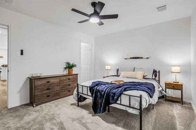 308 S 3rd, Bonham, TX 75418